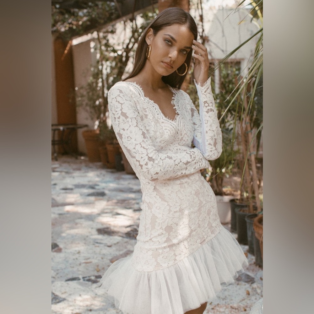 LURELLY VELA LACE TULLE DRESS